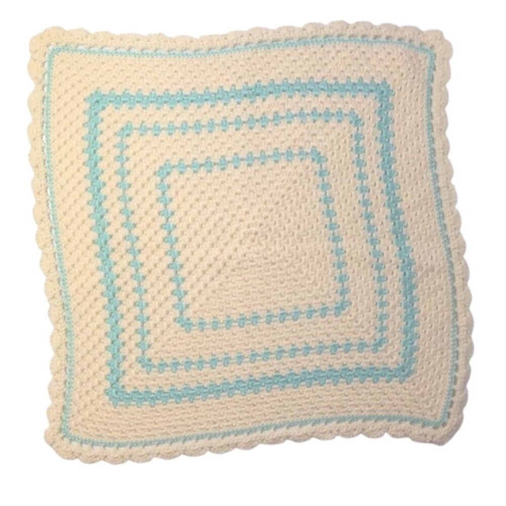 SOFT Handmade Vintage Crochet Baby Blanket Yellow and Green Scalloped Edge 26" - Picture 3 of 8